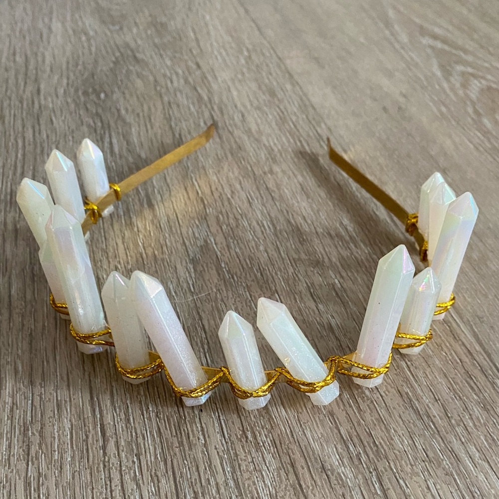 NWT Gold Crown Hair Accessory